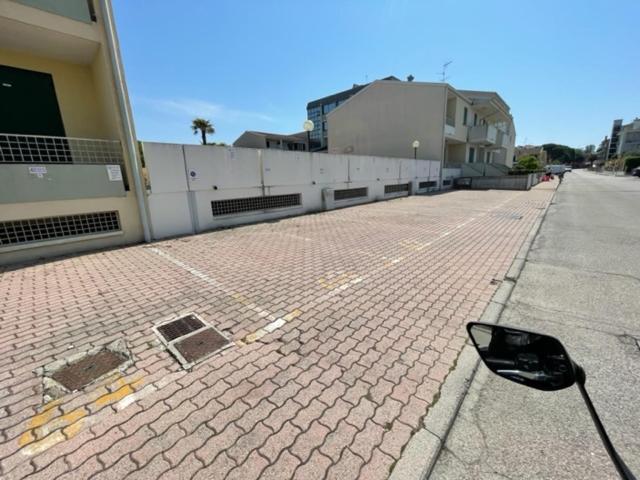 Apartament With Swimming Pool Apartment Caorle Exterior photo